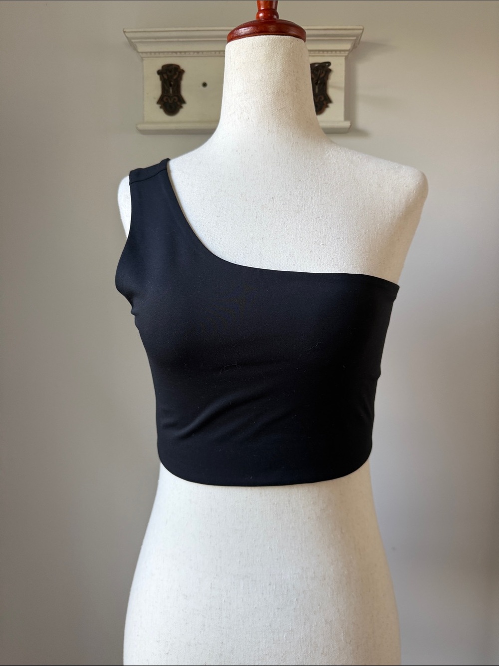 girlfriend collective Black One-Shoulder Crop Top